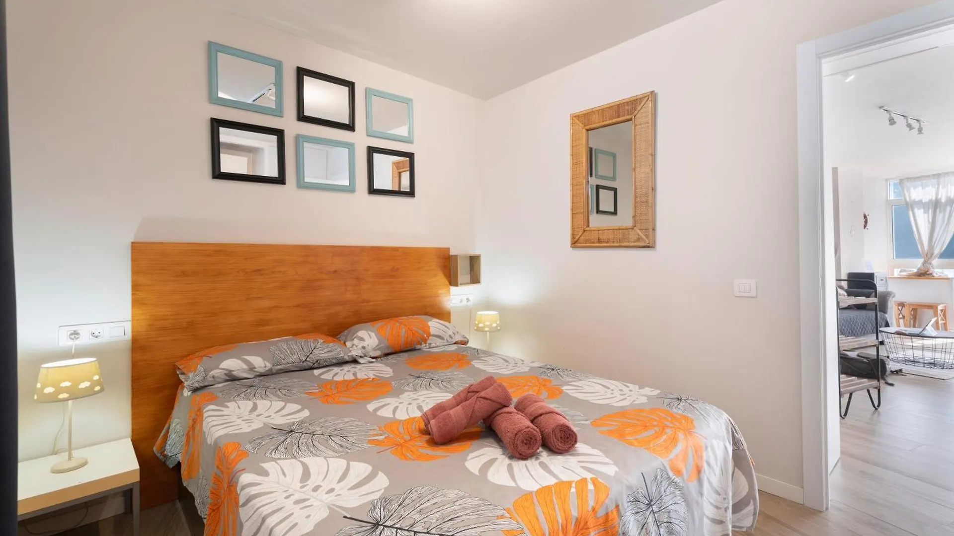 Apartamento Primera Linea De Mar タコロンテ アパート